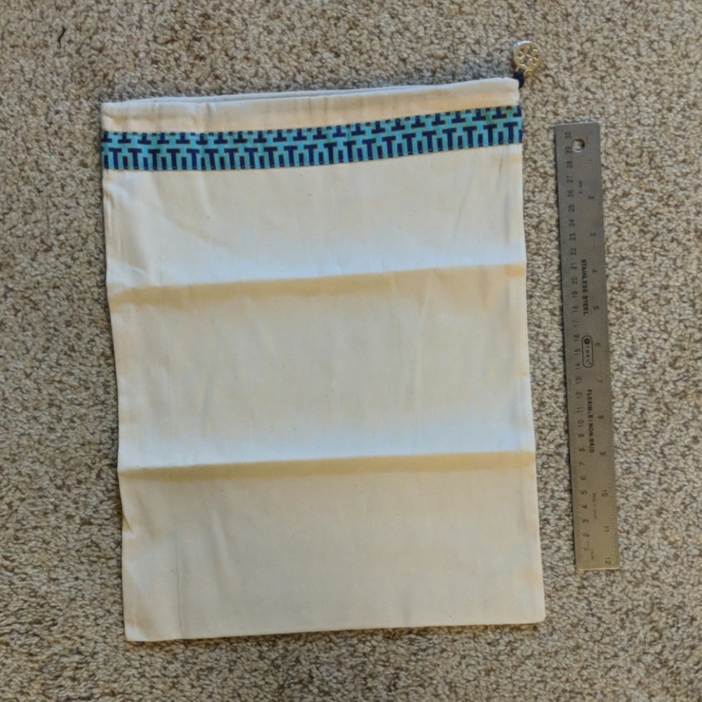2/$20💎 Tory Burch Canvas Drawstring Dust Bag